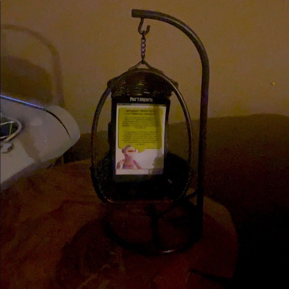 Pier one phone holder